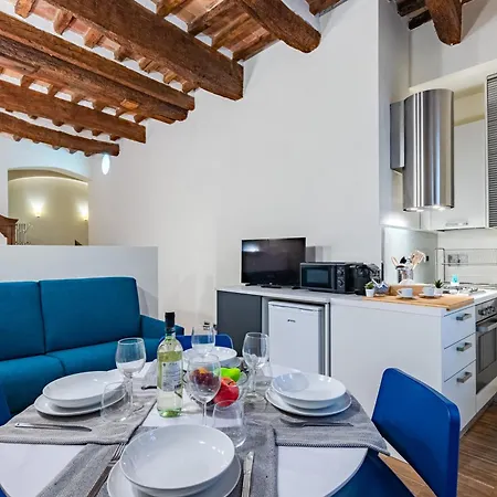Apartamento Hostly Dell'occhio *